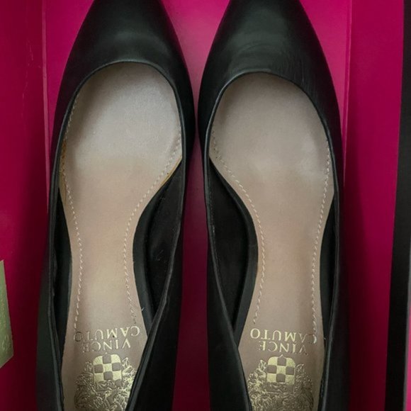 Heels - Picture 2 of 6